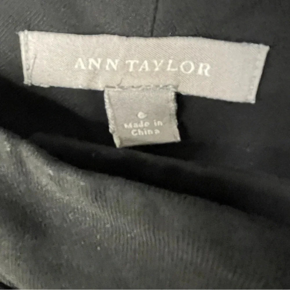 Ann Taylor Cropped Black Wide Leg Trousers Size 6 - Picture 2 of 5